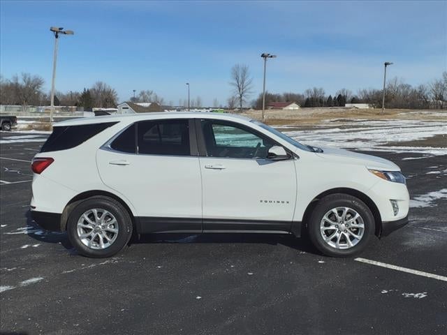 Used 2021 Chevrolet Equinox LT with VIN 2GNAXUEV5M6144112 for sale in Hastings, Minnesota
