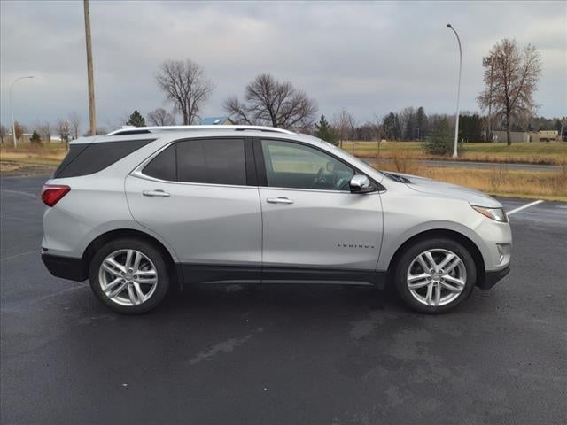 Used 2020 Chevrolet Equinox Premier with VIN 2GNAXYEX9L6239554 for sale in Hastings, Minnesota
