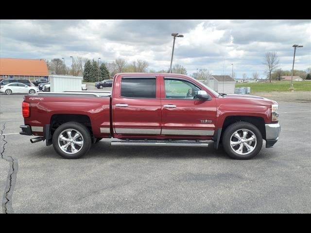 Used 2016 Chevrolet Silverado 1500 LT with VIN 3GCUKREC0GG176572 for sale in Hastings, Minnesota