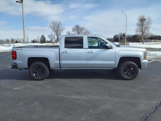 Used 2015 Chevrolet Silverado 1500 LT with VIN 3GCUKREC3FG467260 for sale in Hastings, Minnesota