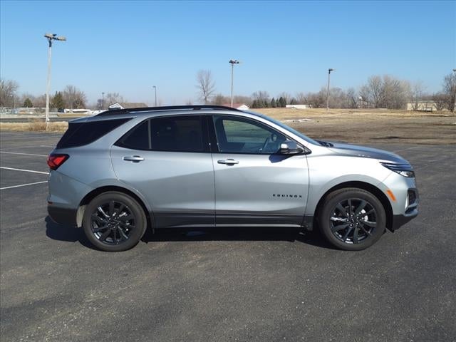 Used 2023 Chevrolet Equinox RS with VIN 3GNAXWEG5PS138622 for sale in Hastings, Minnesota